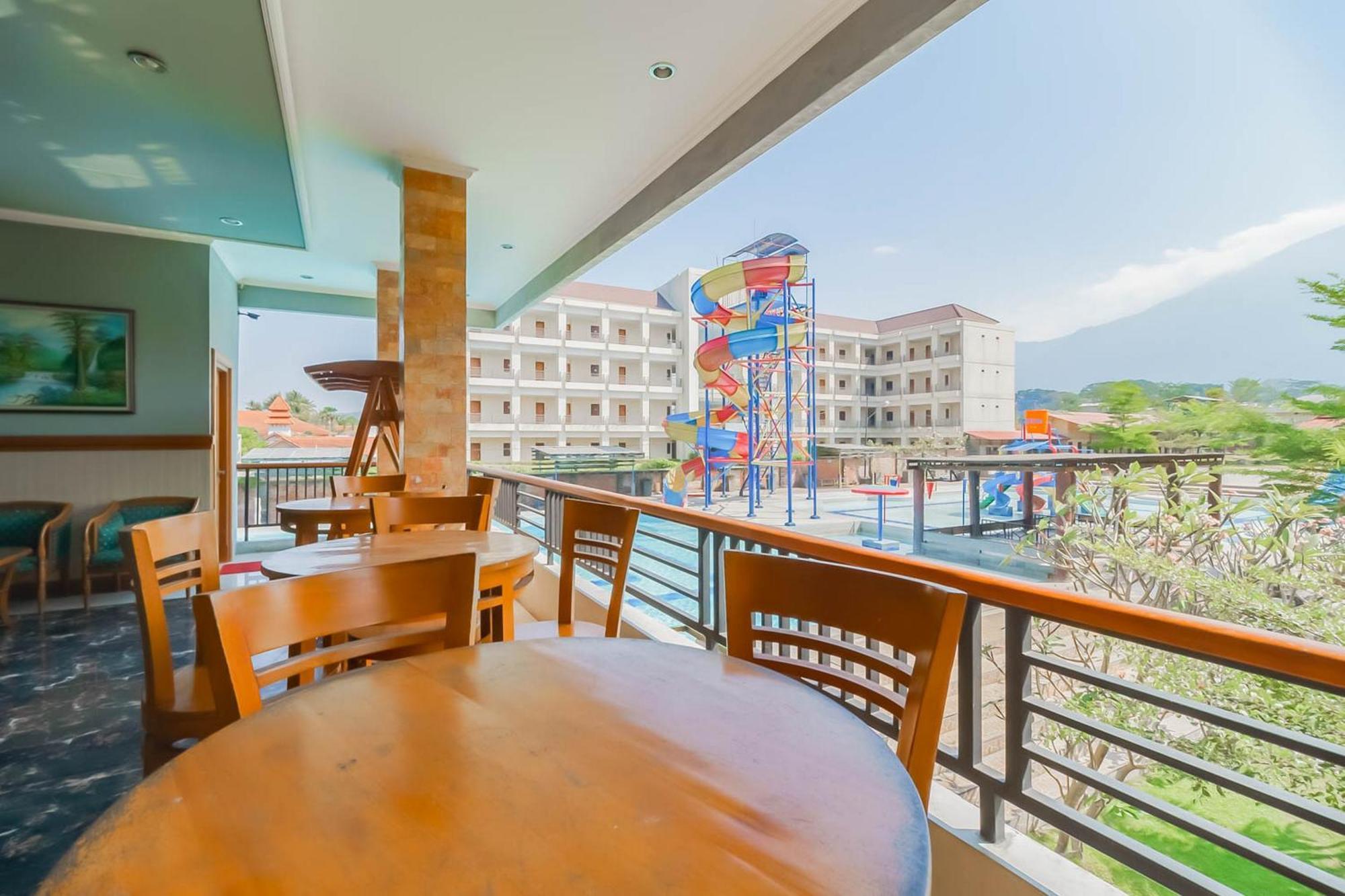 Reddoorz Resort Premium @ Sangkan Hurip Kuningan Exteriör bild